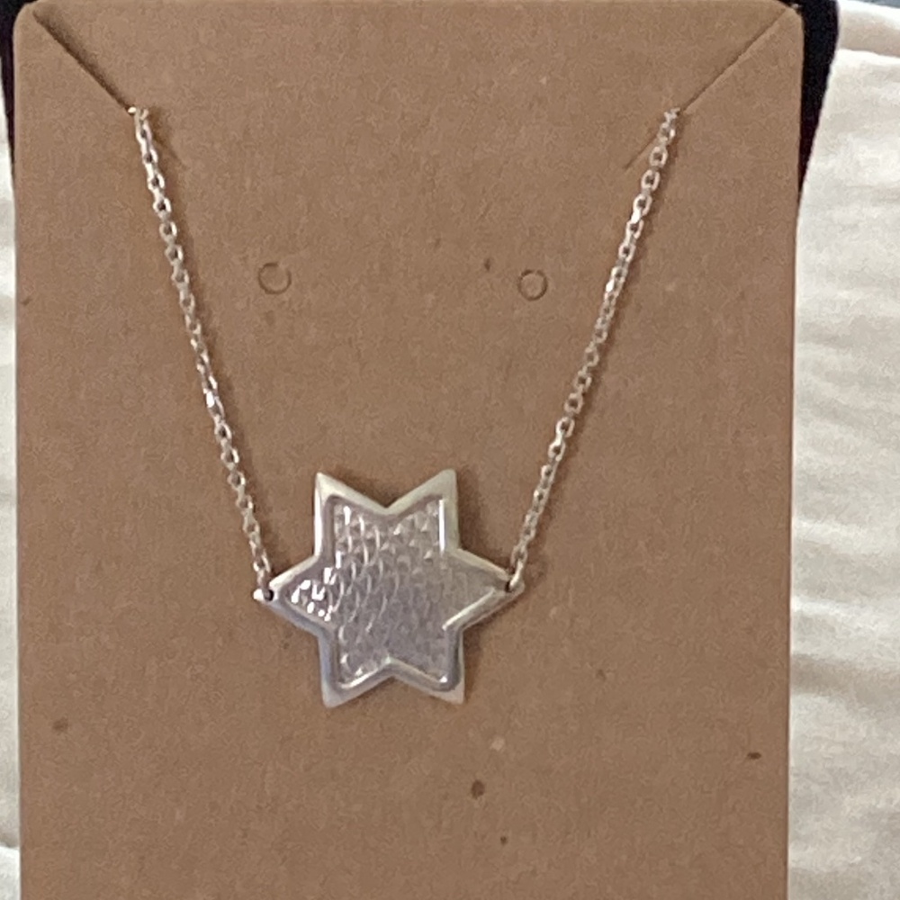 NWOT – Beautiful, Solid 925 Sterling Silver, Star bolo Bracelet